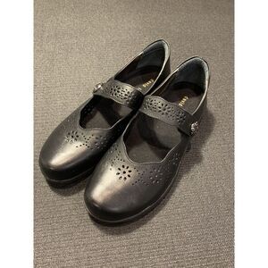 NWOB David Tate Bev Women's Slip On Mary Jane's Black Size 9